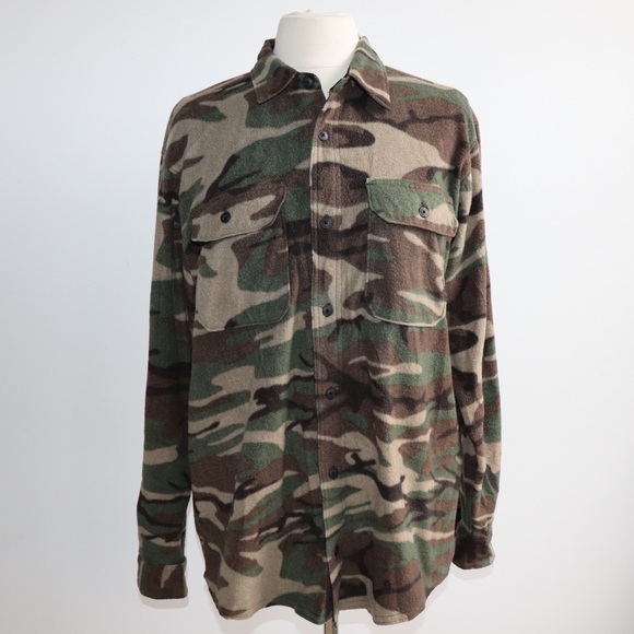 Wrangler Other - [WRANGLER] Camo Fleece Button Down Long Sleeve